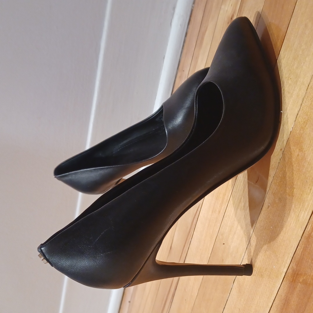 Guess high heels 10cm
